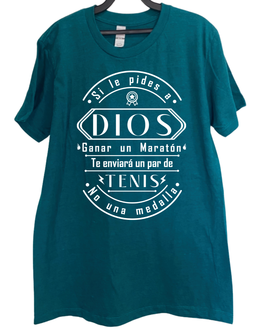 Playera Si le pides a Dios Casual